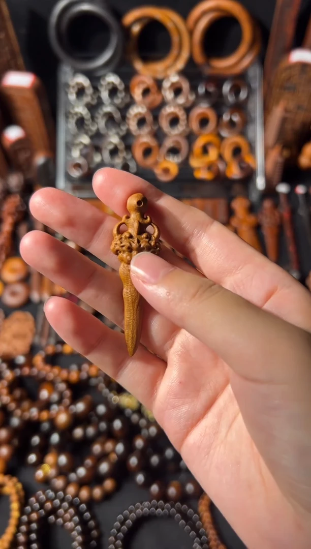 木雷枣老料 6公分 师咬剑