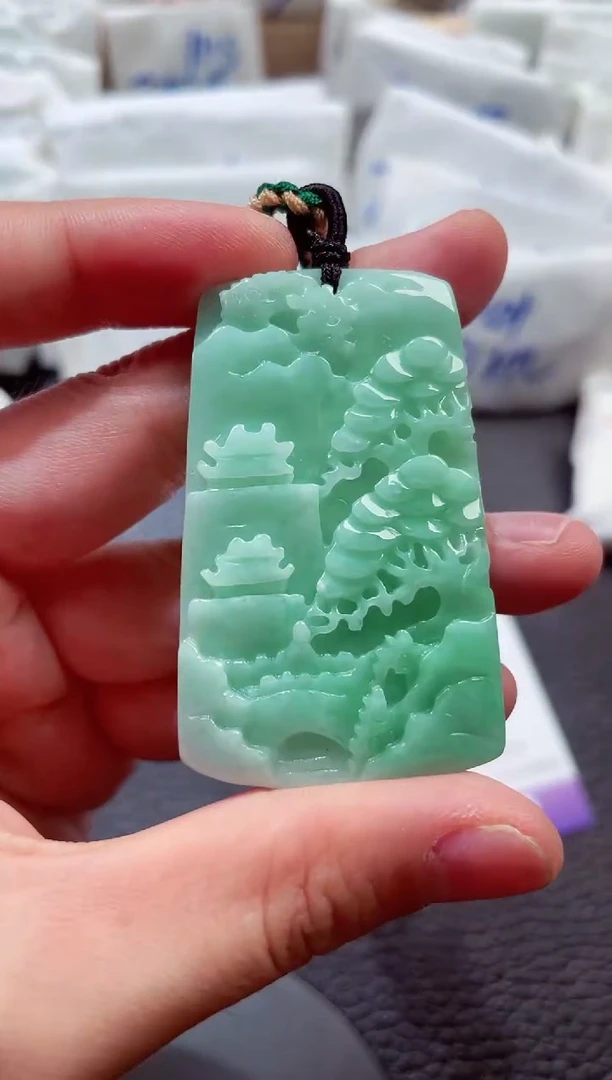 颈饰未镶嵌翡翠00008280