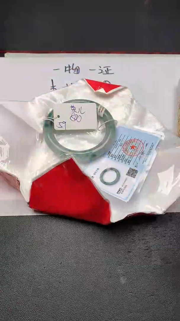荣*所见即所得 拍到什么发什么122