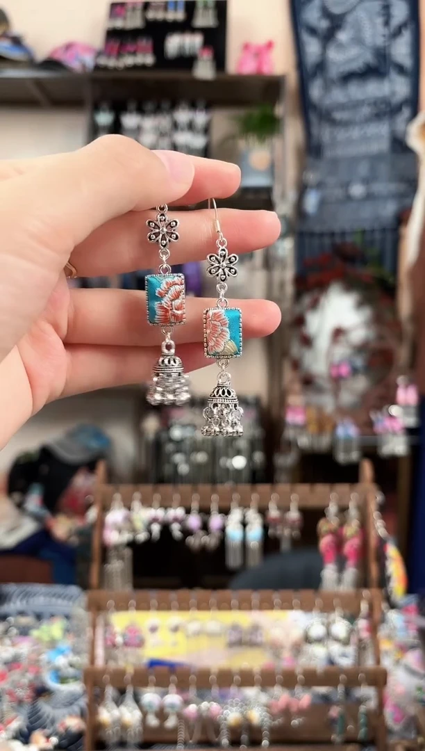 织绣民族风非遗老绣饰品802