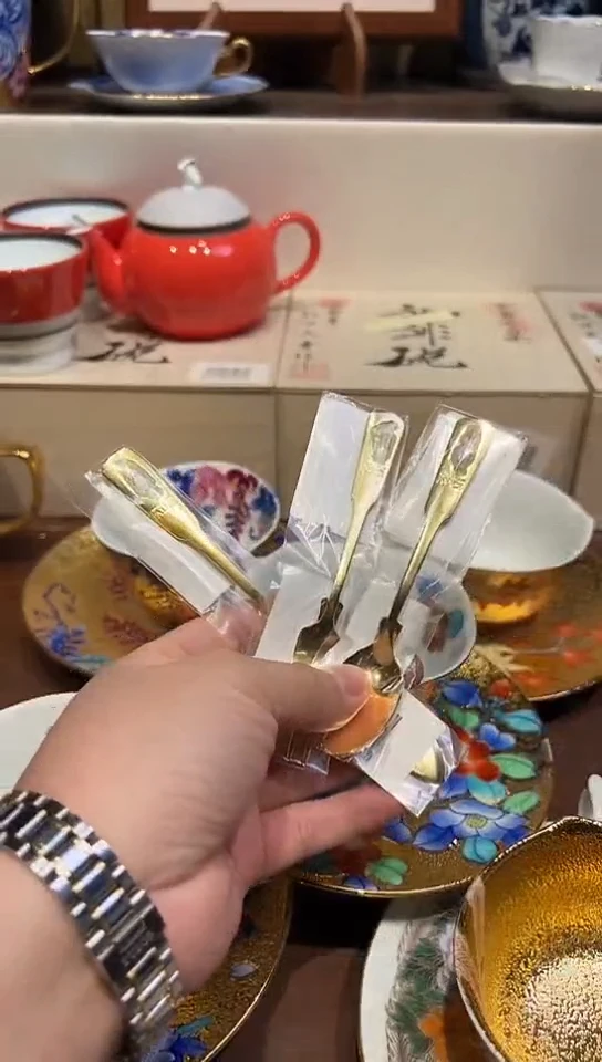 【闪购商品】中古回流瓷器好看。谨慎参拍