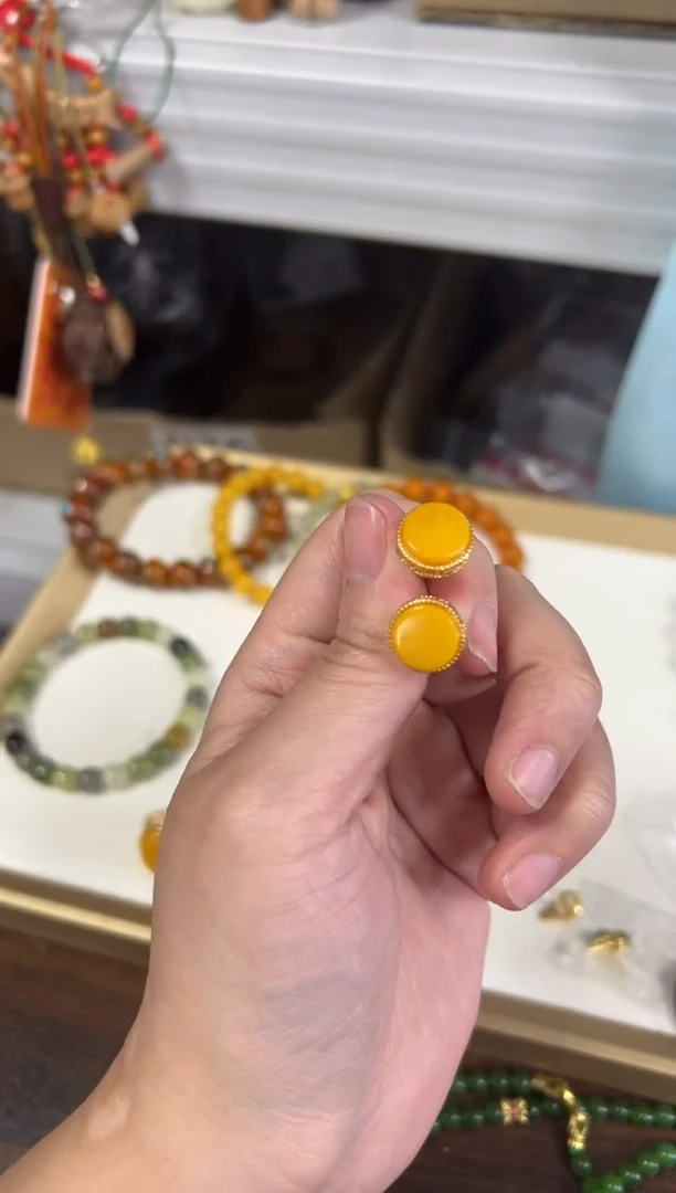 蜜蜡银S925镶嵌耳饰蜜蜡小圆盘银镶嵌款耳钉[4752]