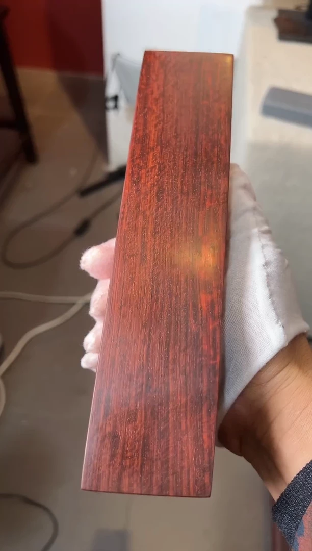 紫檀木类端景台老*风印度小叶紫檀琴料