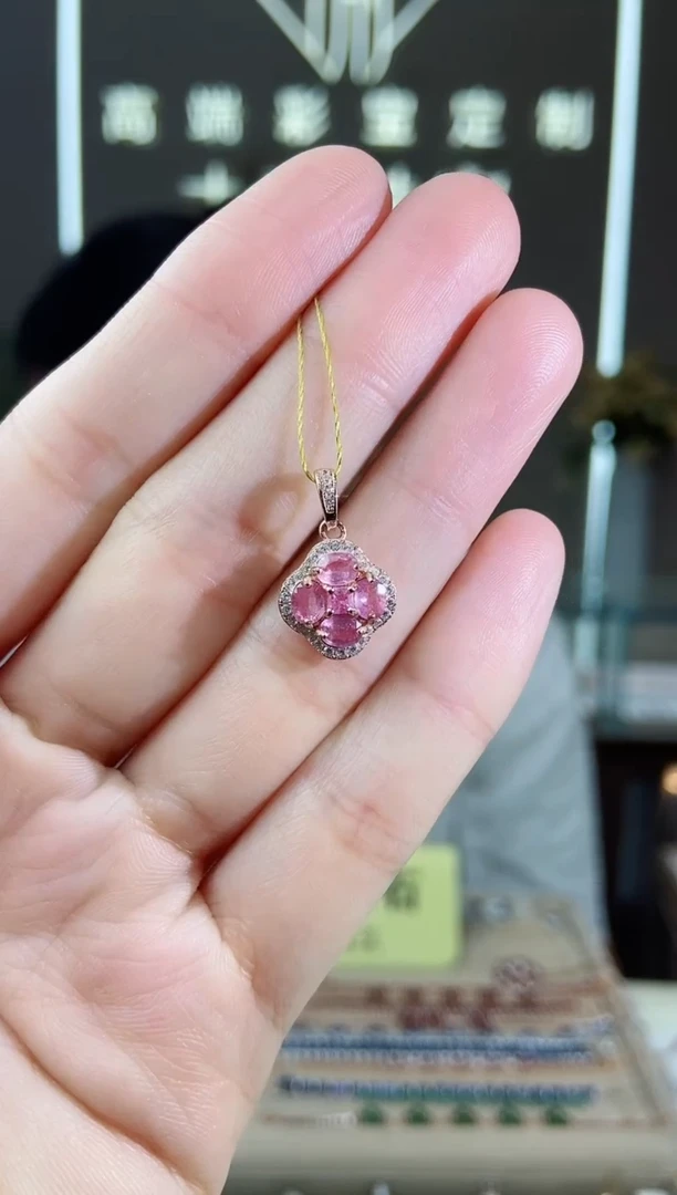 【闪购商品】彩色蓝宝石颈饰银S925镶嵌颈饰