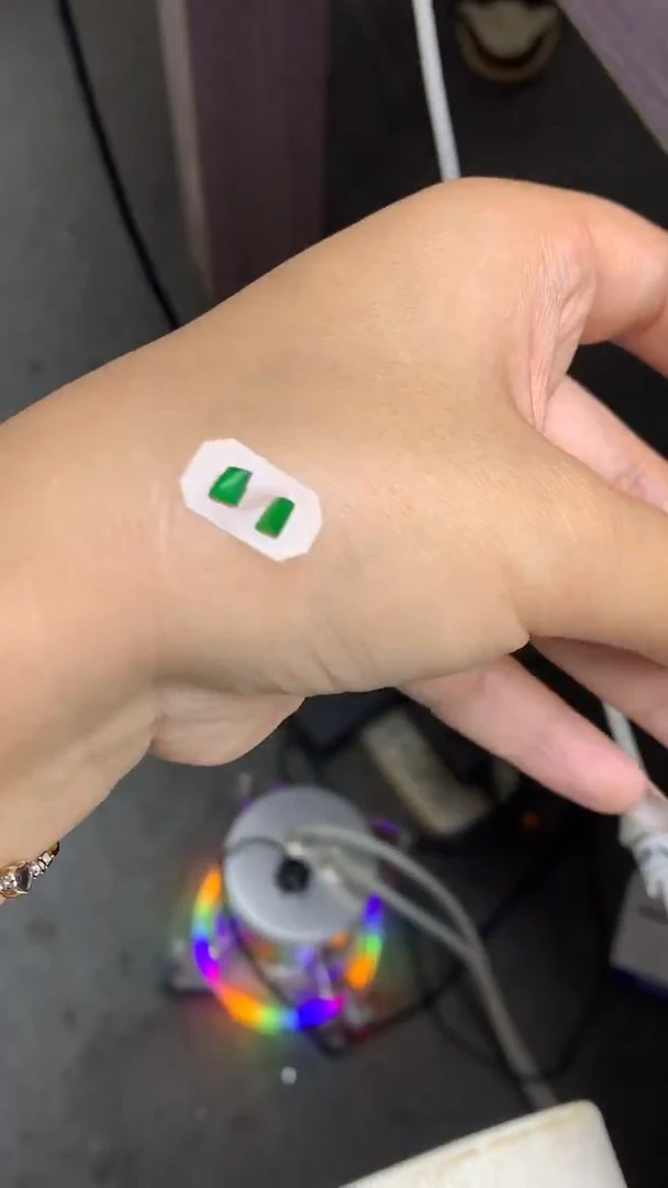 未镶嵌定制翡翠毛货