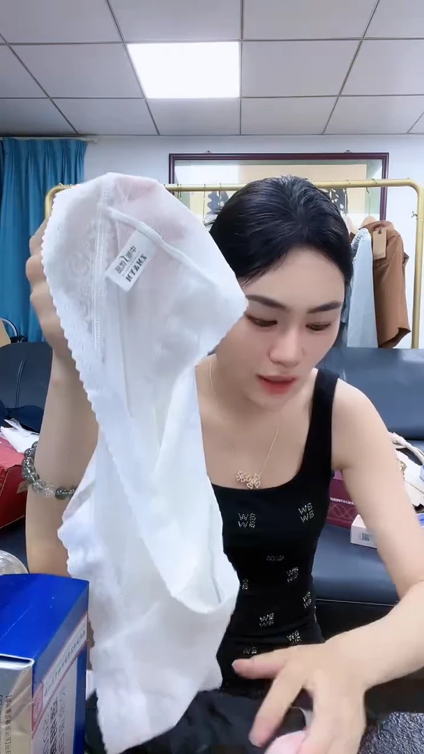 2025714【009】中脉内裤发2