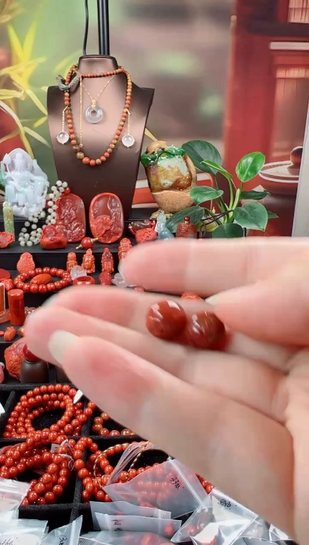 南红玛瑙雕刻珠未镶嵌豹*雕刻珠