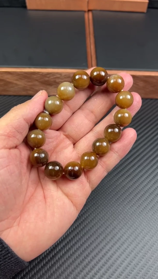 【闪购商品】和田玉手串未镶嵌且末金山微色差14