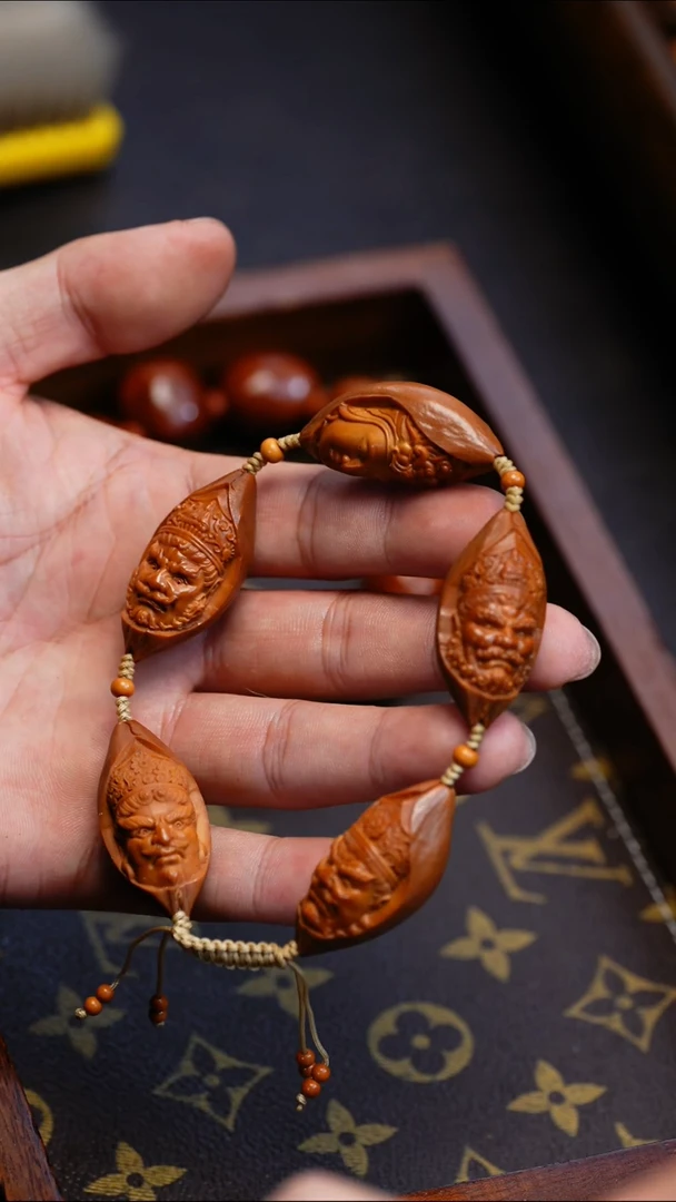 【闪购商品】橄榄核手串苏工橄榄核