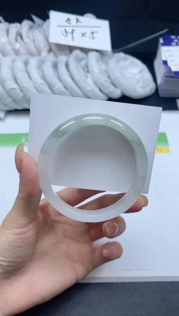 未镶嵌手镯石英质玉011-59
