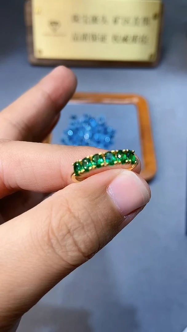 【闪购商品】祖母绿戒指银S925镶嵌354