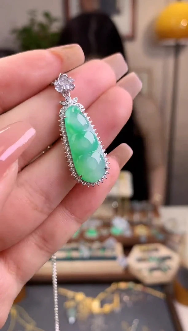 翡翠银S925镶嵌吊坠(不含链)【挽石珠宝】豆子