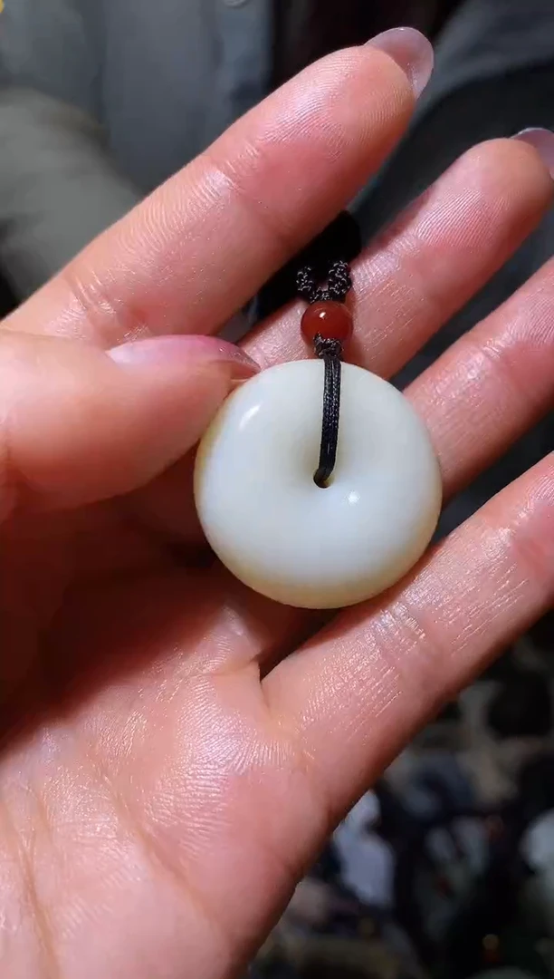 未镶嵌和田玉挂件1