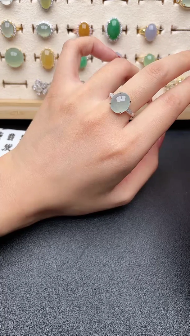 【闪购商品】翡翠戒指银S925镶嵌一物一证一礼盒