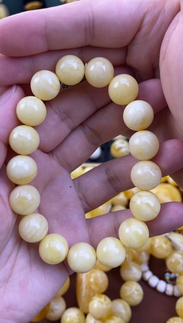 未镶嵌琥珀裸石月.7