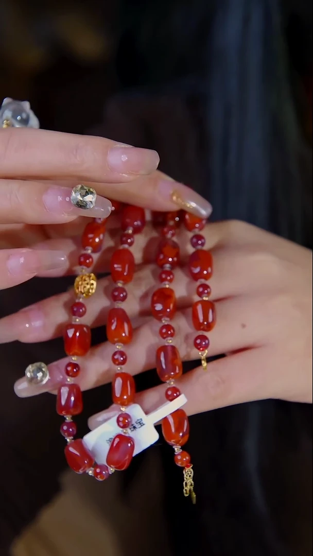 18K金镶嵌项链南红玛瑙南红项链