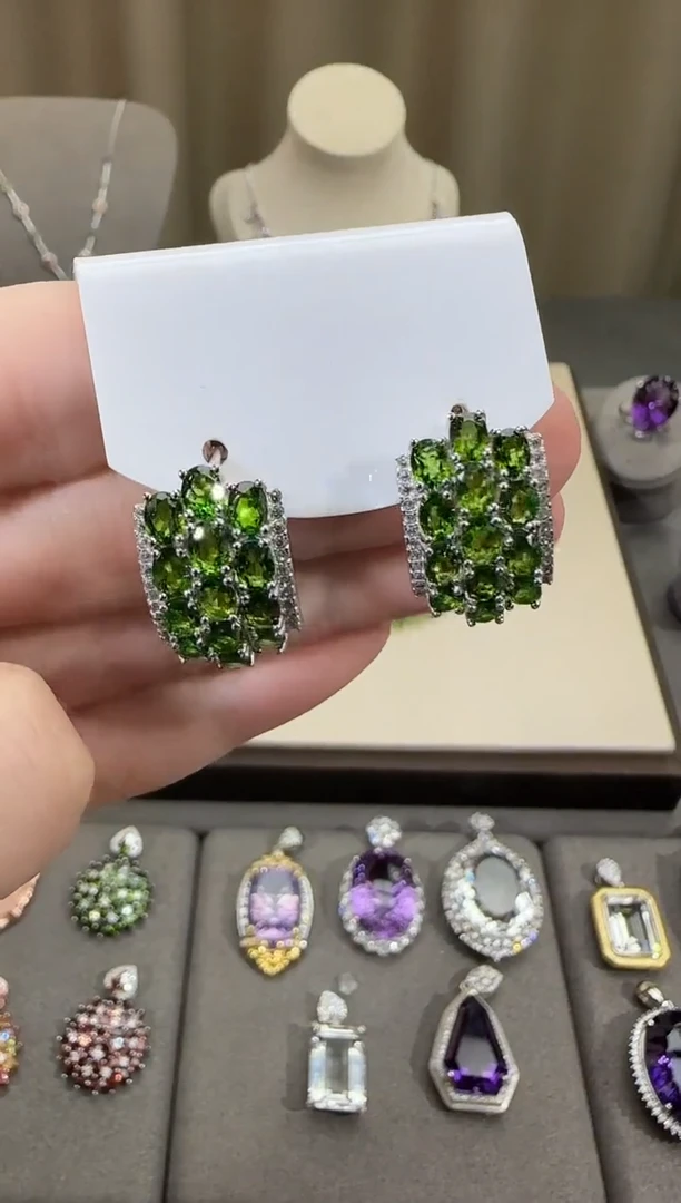 银S925镶嵌透辉石耳扣12mm耳扣高级款