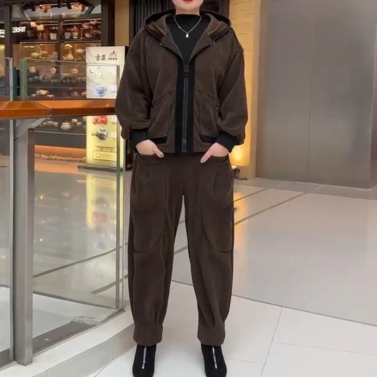 2025网红暴款连帽拉链拼接宽松减龄时尚洋气休闲大码显瘦两件套