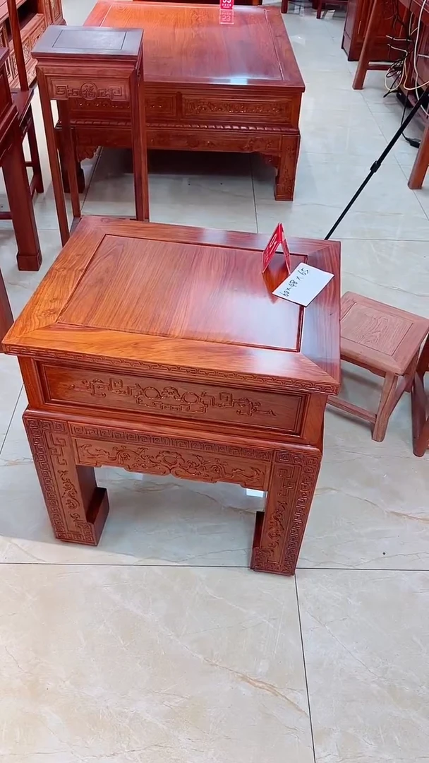 花梨木类架子刺猬紫檀