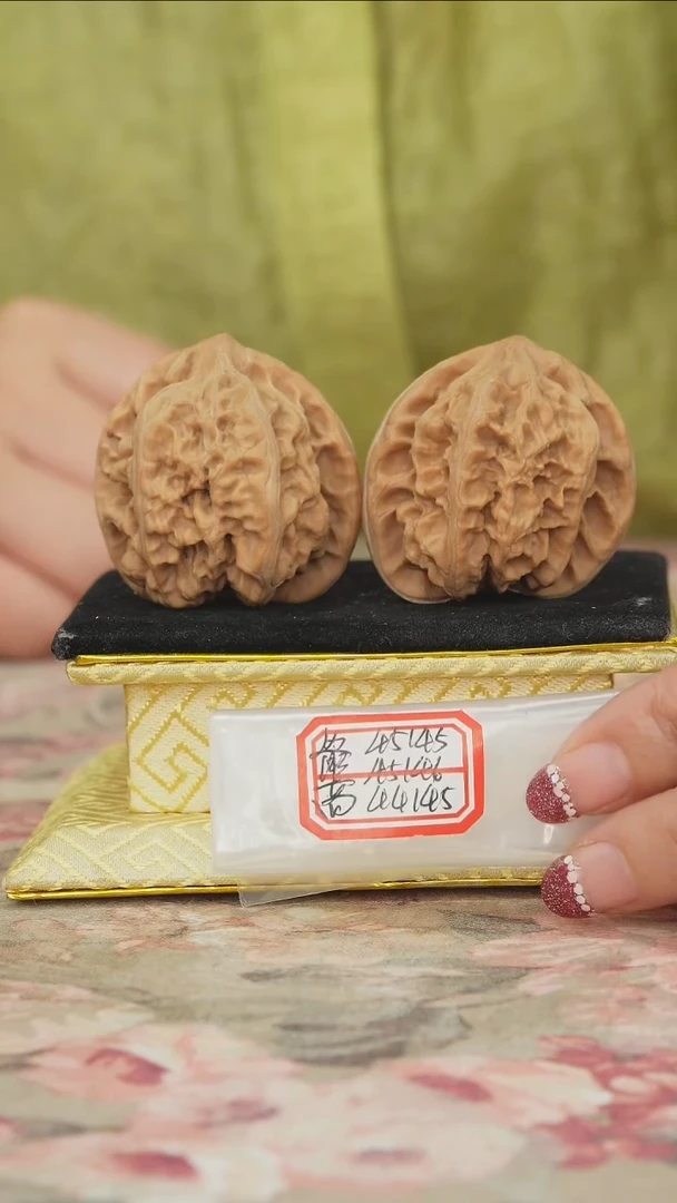 把件文玩核桃马蹄
