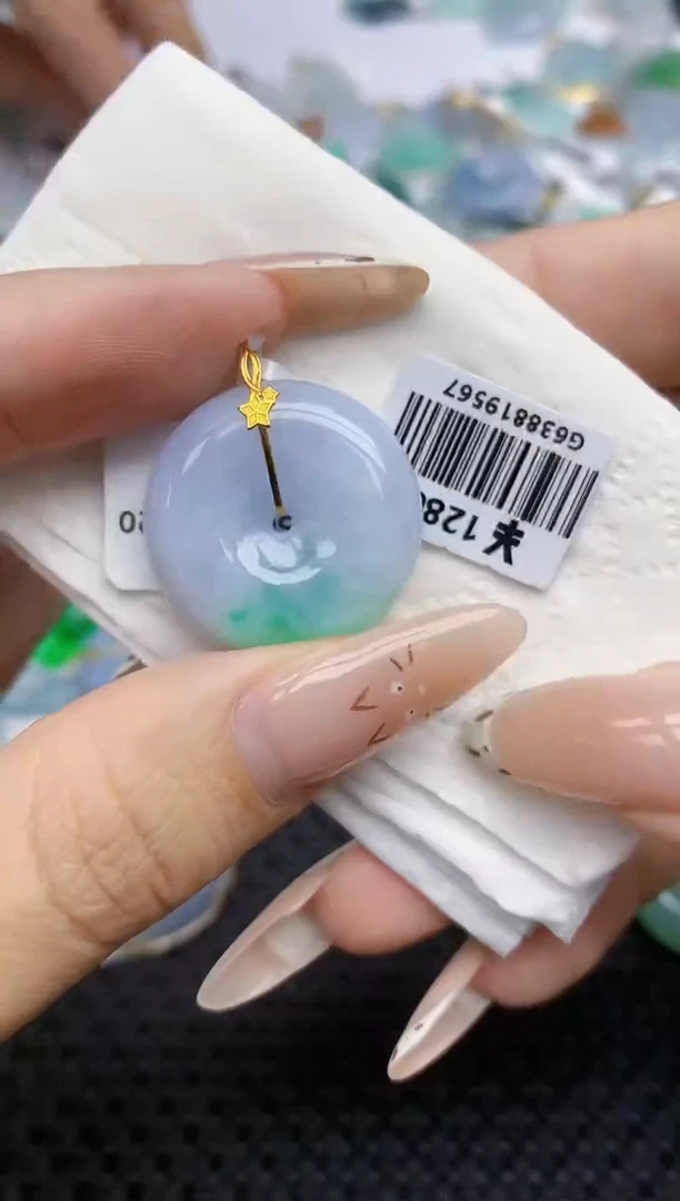 翡翠18K金镶嵌颈饰595   天然翡翠A货