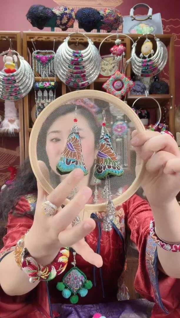 刺绣耳环63甜甜家