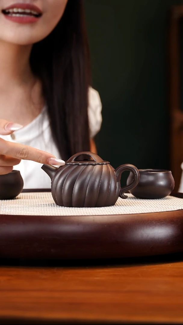 ZCP96黑墩头筋纹汉瓦200cc