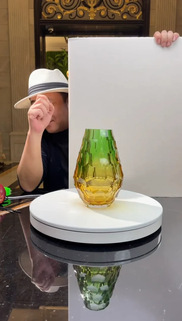 【闪购商品】摆件AJ06036茶金祖母绿艺术花器