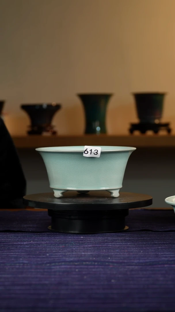 用****5613汝釉天青色高足花盆