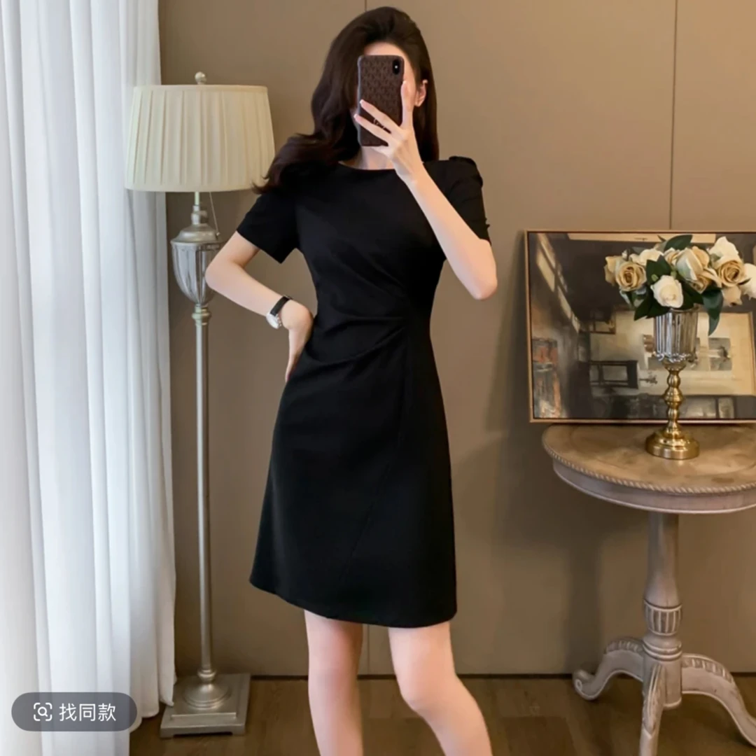 夏季高级感气质法式连衣裙修身显瘦女士高档小黑裙轻奢包臀裙
