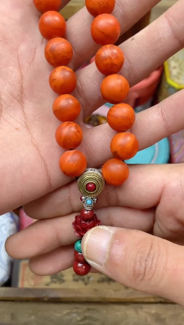 【闪购商品】蜜蜡裸石未镶嵌点击链接下单即可