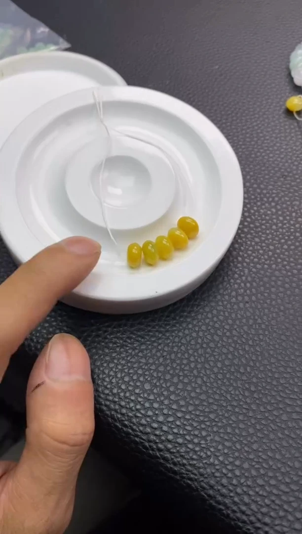 翡翠散珠10天然A货翡翠散珠卡多样性发7颗