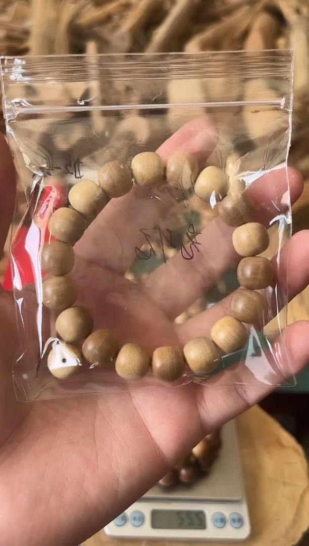 檀香木手串/手链老印尼料 11*12 横纹单圈