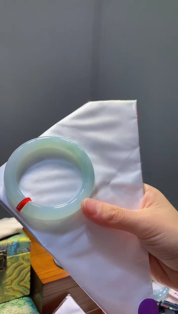 翡翠手镯未镶嵌50-翡翠手镯