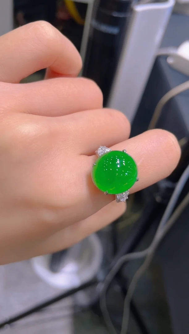 翡翠18K金镶嵌吊坠(不含链)A41