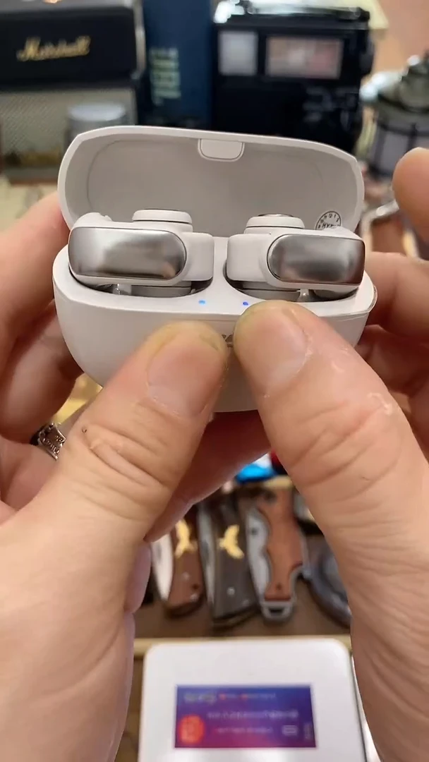 瓷片闪购商品 如图所示