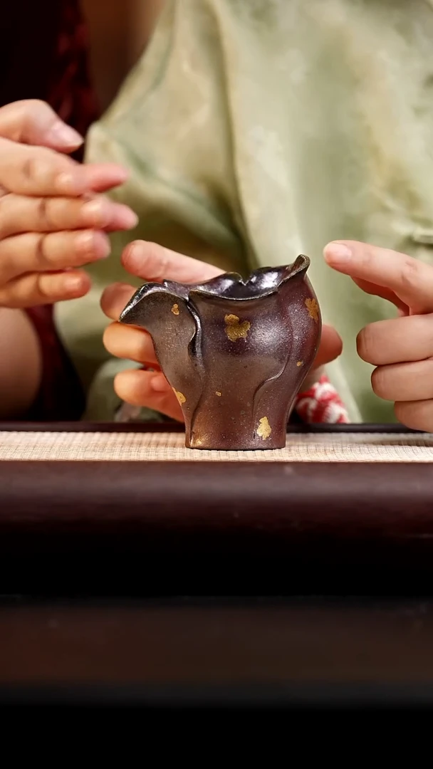 茶壶紫砂小叶紫檀柴烧花瓣公道