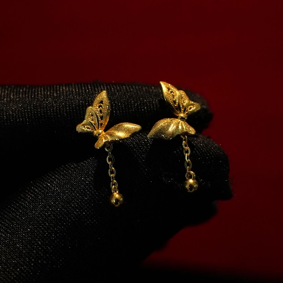 鳳喆古法錾刻工艺设计师款蝴蝶婚嫁五金国风耳钉足金（一对）999