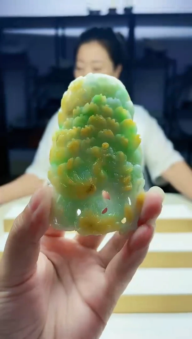 未镶嵌定制翡翠毛货09230211