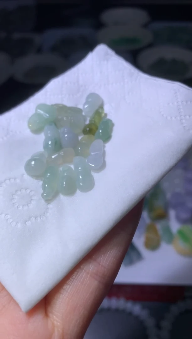 未镶嵌挂件翡翠?***TMXX057039