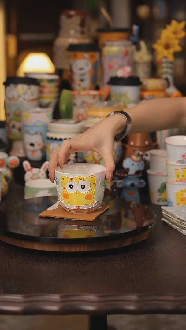 景德镇釉下彩绘设计师款式陶瓷