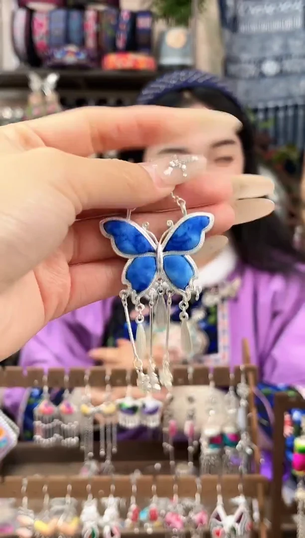 织绣民族风非遗老绣苗银饰品544