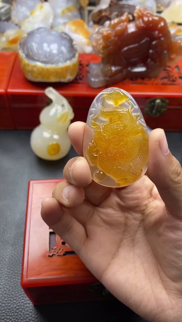 未镶嵌手把玛瑙/玉髓咪***姐00