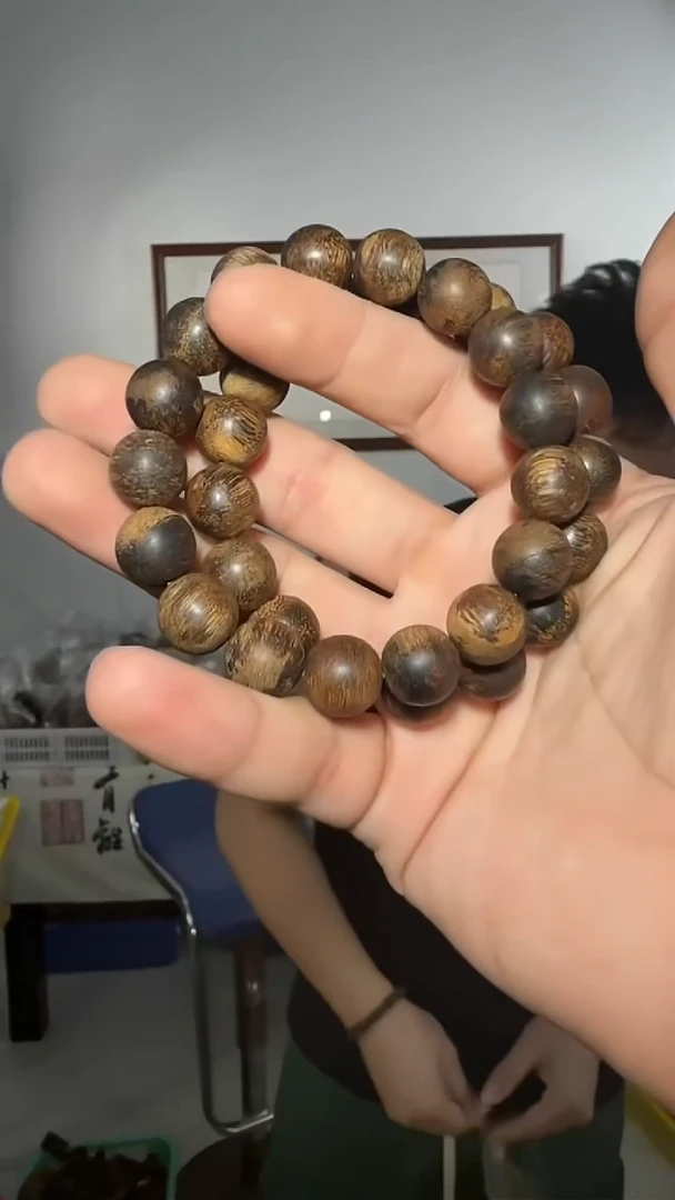 沉香手串67号沉水鸡骨香1.3多样性发一