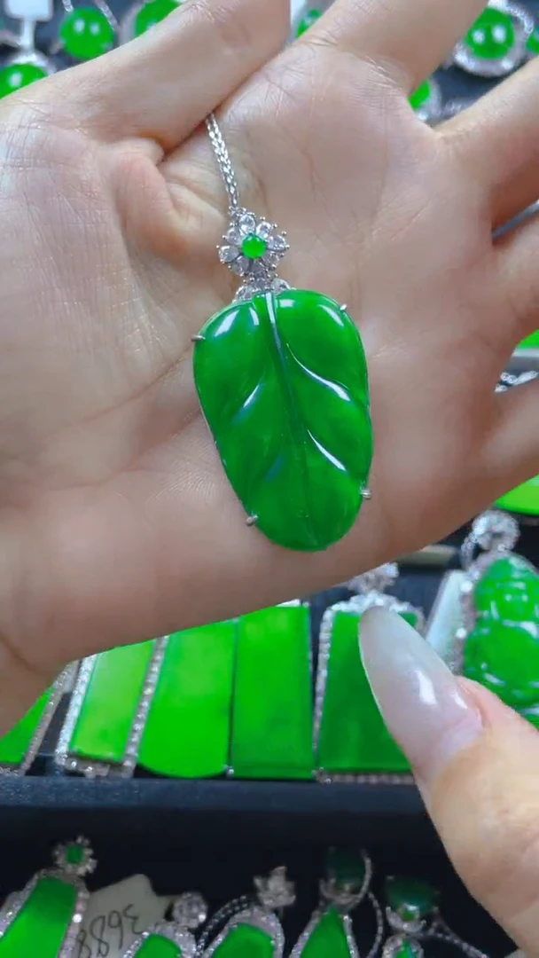颈饰银S925镶嵌翡翠11