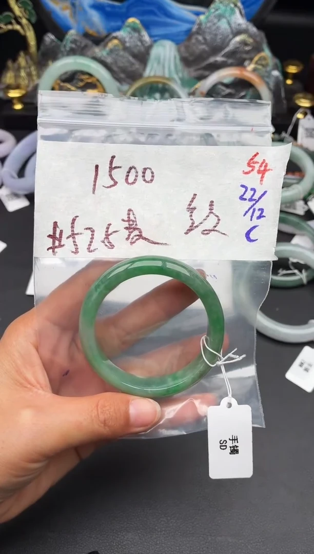 未镶嵌定制翡翠毛货需精细抛光多样性发1件54