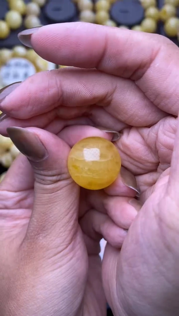 裸石琥珀未镶嵌大小姐珠宝77