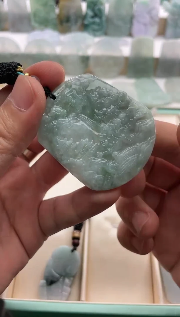 【闪购商品】翡翠颈饰未镶嵌..../2/15/ 190