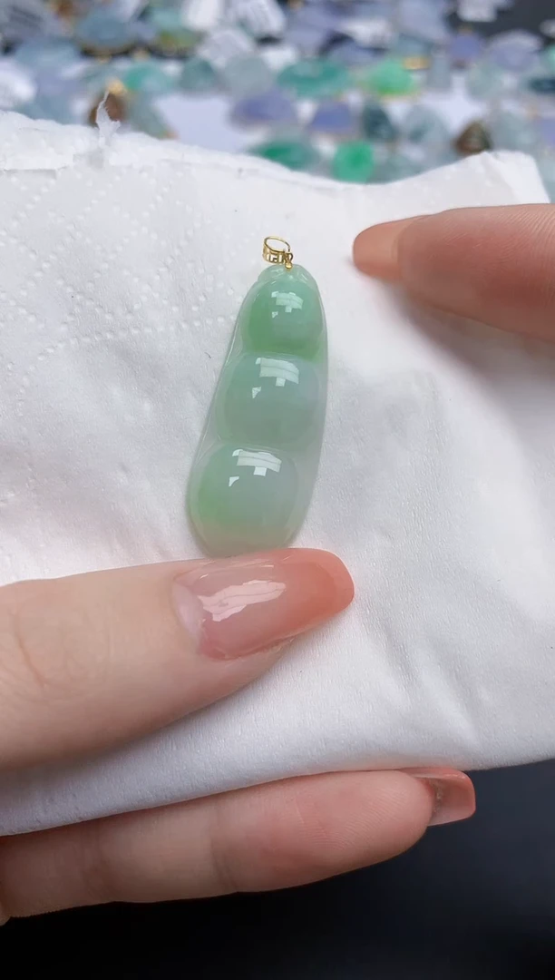 【闪购商品】翡翠颈饰18K金镶嵌天然缅甸翡翠A货