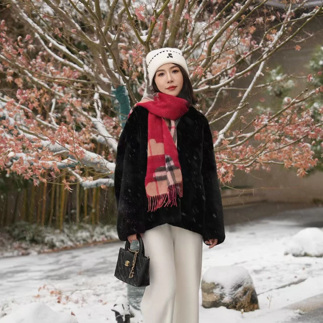 「曼哈顿」进口v领美国AME宝嘉美根紫金短二水貂皮草外套